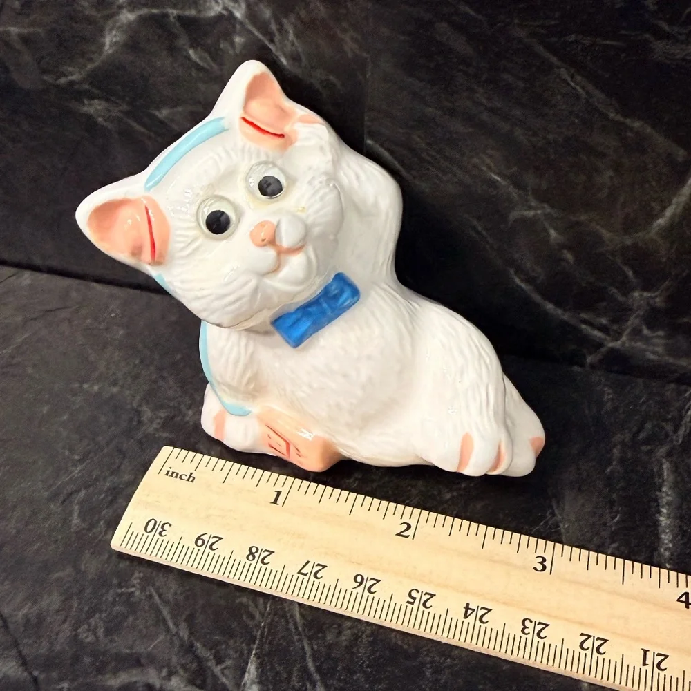 Vintage Cat Figurine